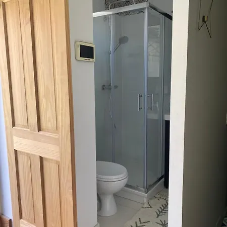 Adorable Chambre Vue Sur Piscine
